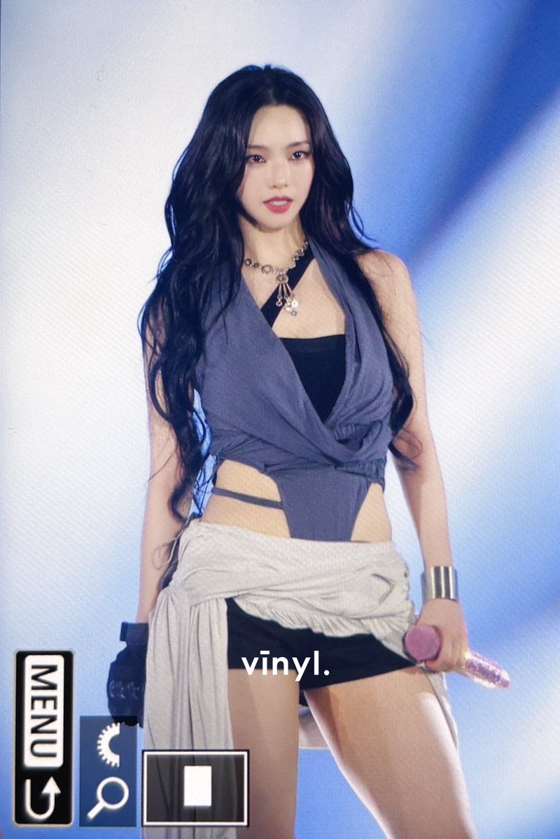 vinyl0411's tweet photo. 260807 COMPLaeXITY 
#카리나 #에스파 #Karina #aespa https://t.co/VNXvimnhln