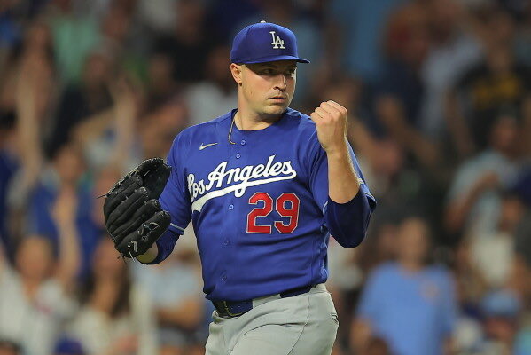 SleeperMLB's tweet photo. The Tigers feared if they waited too long to trade Tarik Skubal - that their suitors would opt for Mariners SP George Kirby instead - and the trade market for Skubal would collapse, per @JeffPassan https://t.co/U3PkQJj0uO