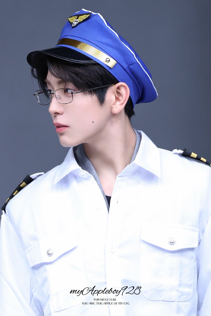 myAppleboy920's tweet photo. 260801 SW

機長様、いつでも着陸できます🫡

#NEXZ #YUKI  
#유키 #ユウキ
#넥스지 #ネクスジ https://t.co/0SCJJkBS8Z