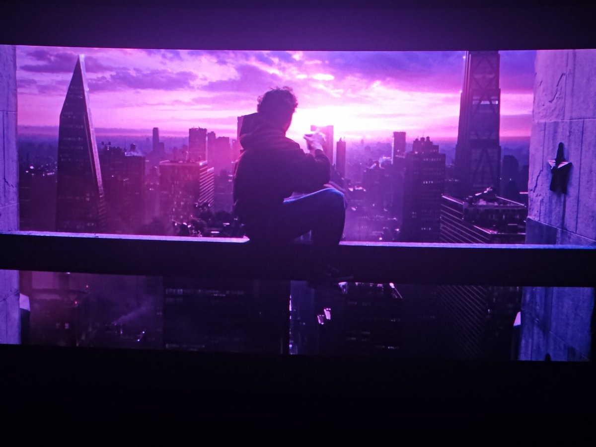 dangguim's tweet photo. 我的真爱和失踪的右耳机 到底哪一个更容易在某天出现 https://t.co/eKScuM5AnC