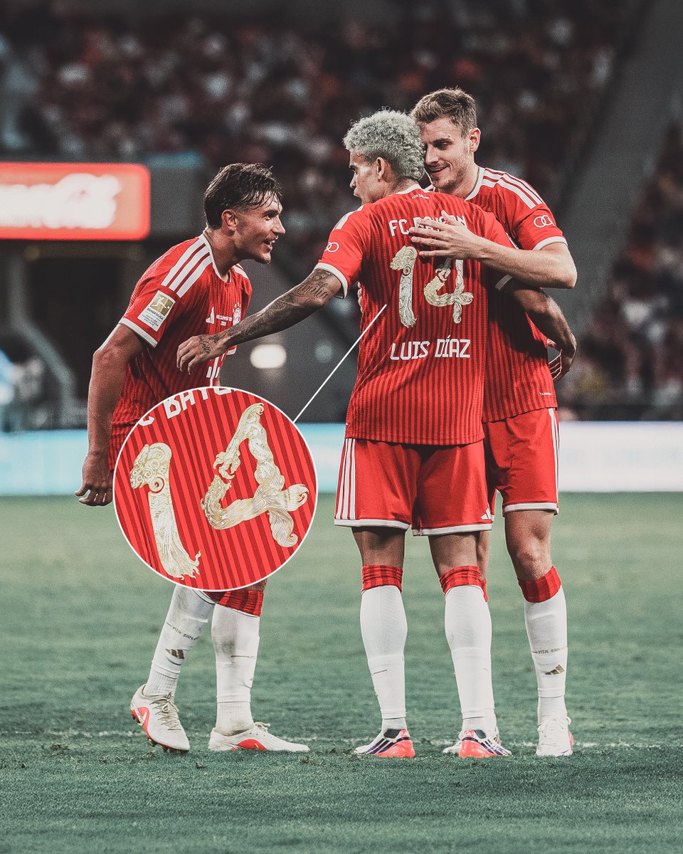 SI_FootballClub's tweet photo. Bayern Munich's Hong Kong-inspired nameset is incredible. https://t.co/XF5k1aVVfg