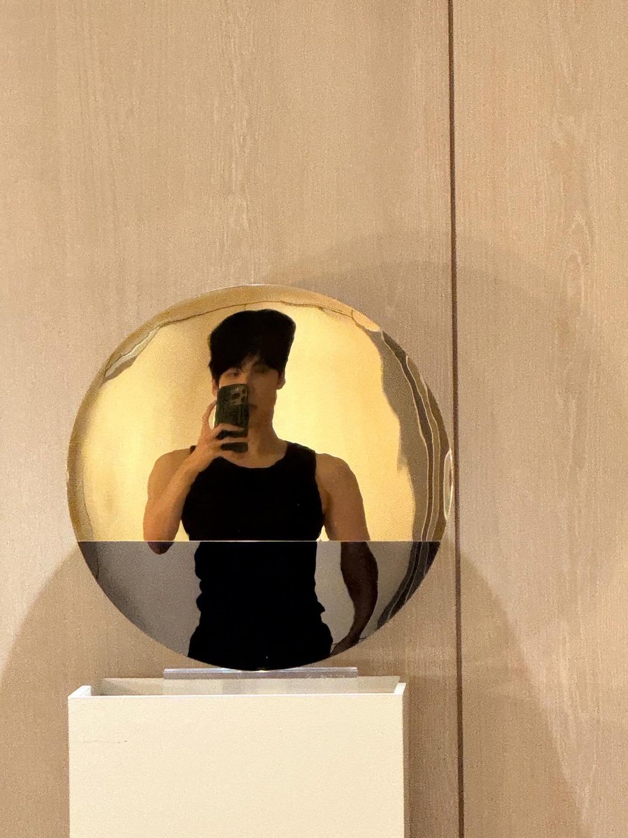 sungkyutest's tweet photo. no intro but hi, I'm sungkyu 😘 lms if you'd like a dm to come your way asap #htvlms pics so it doesn't get lost easily on the tl https://t.co/iG75h0UQkr