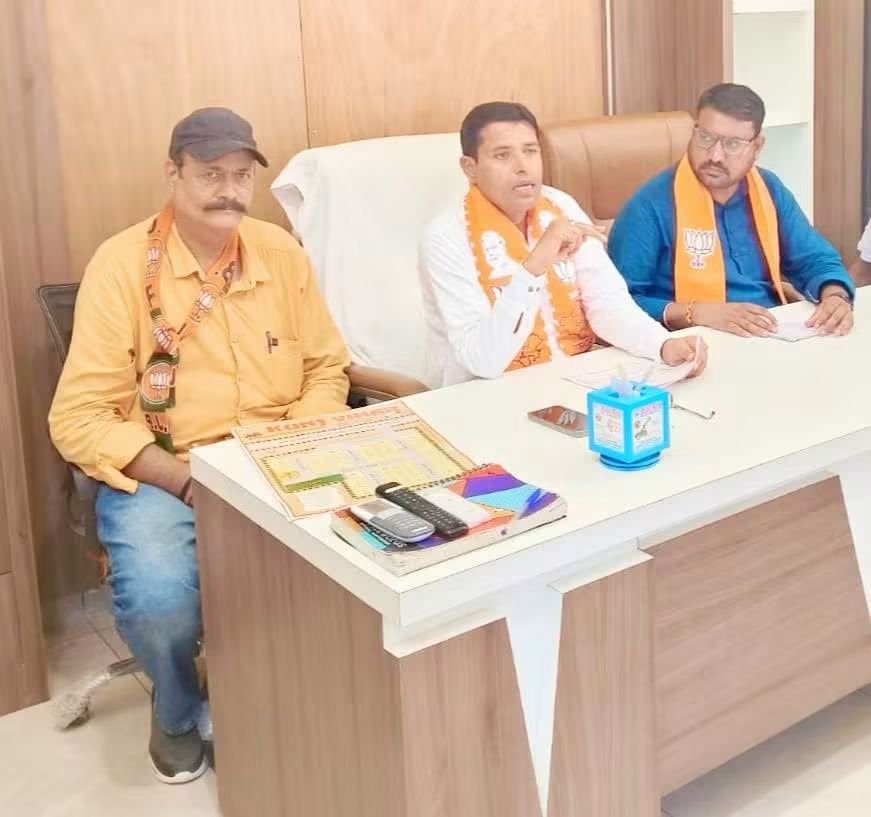 KrishanBhakar's tweet photo. आज श्री गंगानगर जिले विधानसभा क्षेत्र सूरतगढ़ के मंडल गोविंदसर में भाजपा पदाधिकारीयों के साथ संगठनात्मक बैठक। https://t.co/elYE1RPSNa