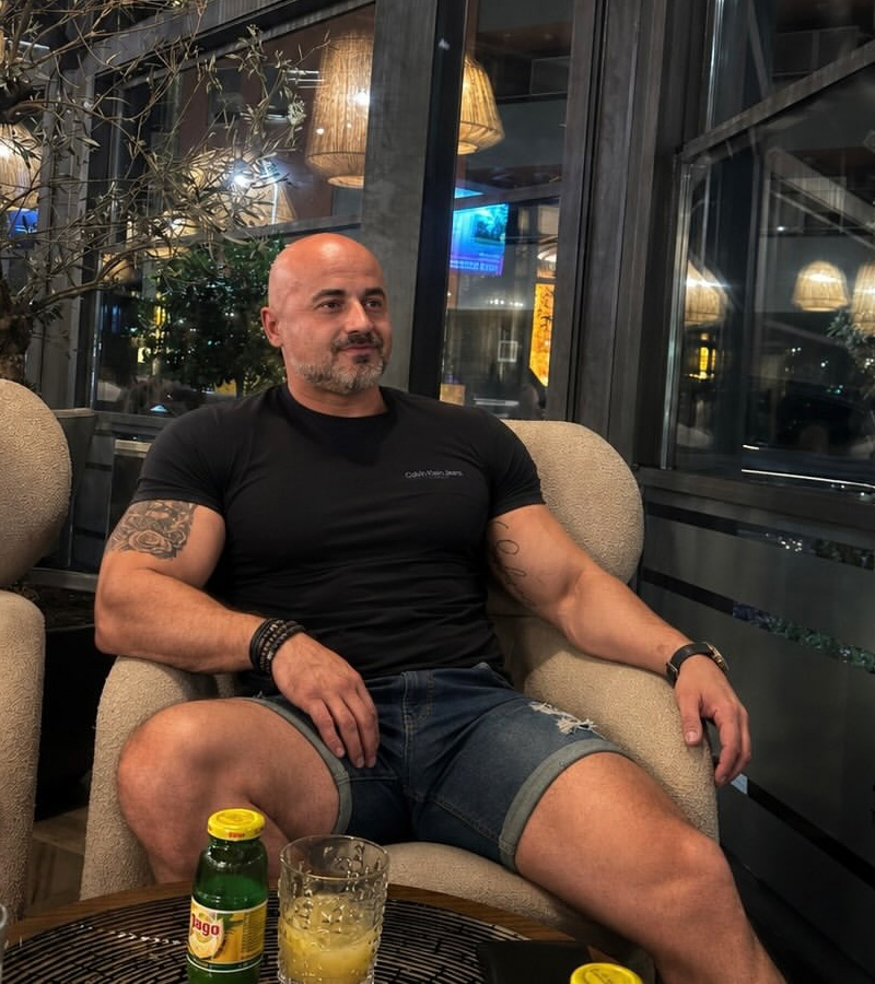 SerbianMuscle's tweet photo. Police officer Marko
#Bosna #Bosnia https://t.co/qUzZff81Kq