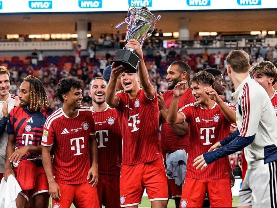 neneful's tweet photo. our perfect bavarian princes trio ❤🤍 https://t.co/oE6pnlV6OB