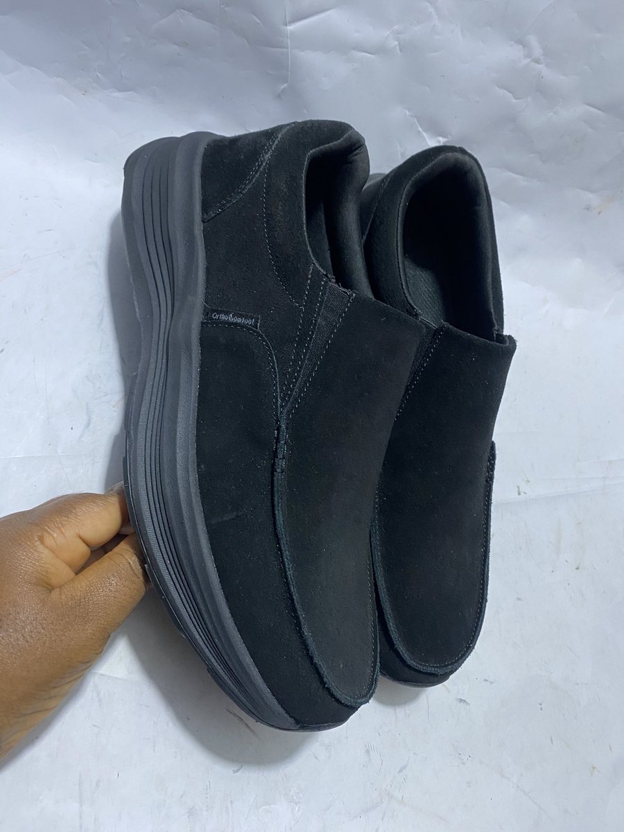 Shoedaddyng's tweet photo. Size 44 https://t.co/ZCflNhN1Rp