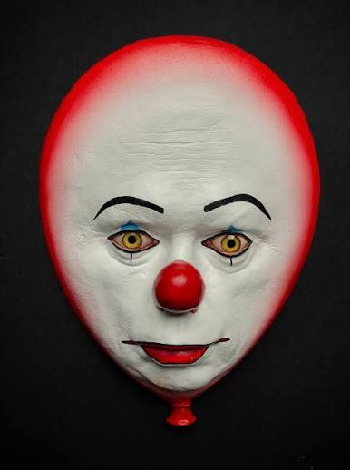 OperSpace's tweet photo. @NewsContext360 @WhiteHouse The last one is just a baloon https://t.co/KiM91g5dtO