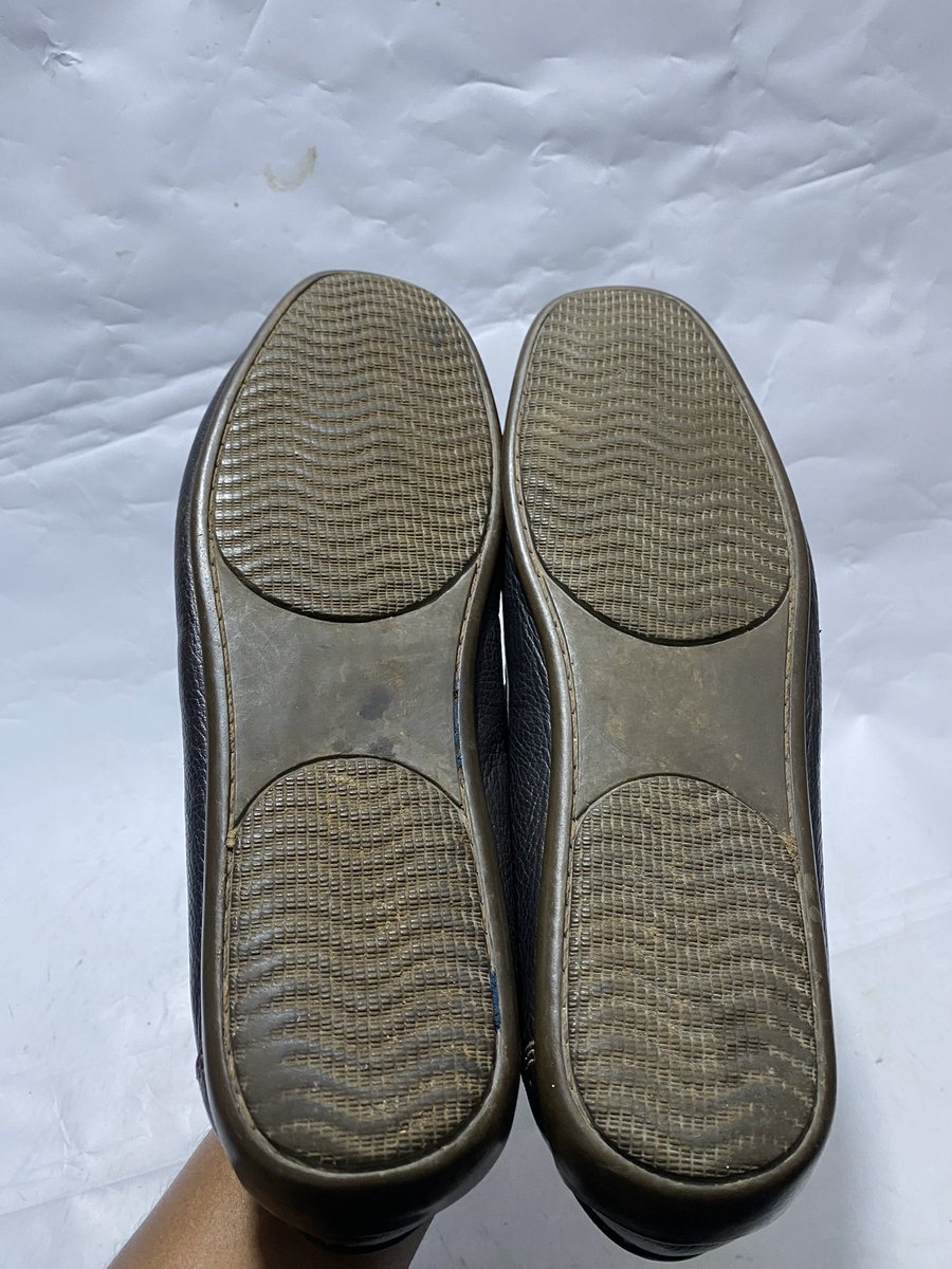 Shoedaddyng's tweet photo. Small money
Size 43 https://t.co/gnnKFiwi3D