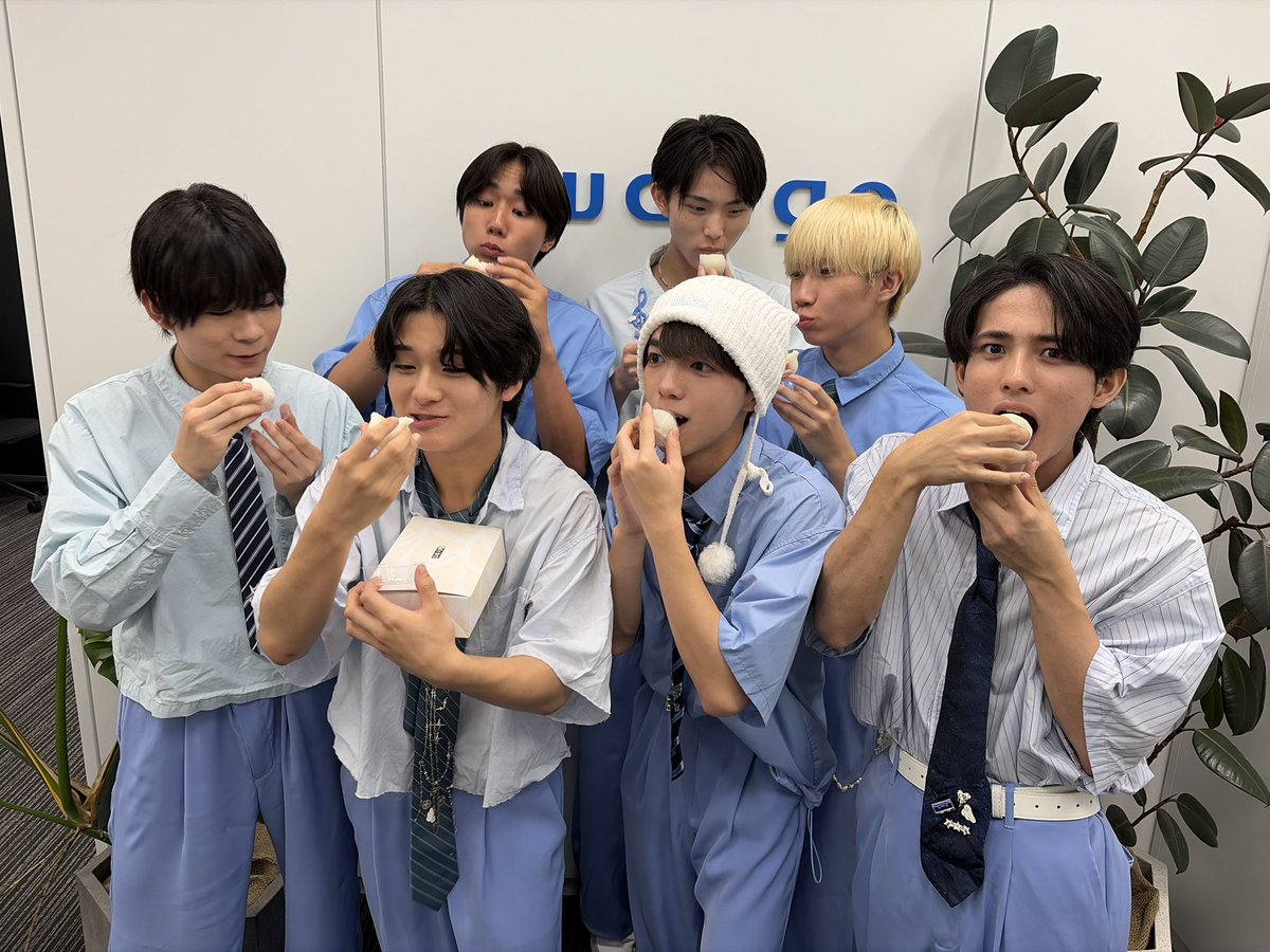 taka_cubers's tweet photo. 配信お邪魔しました🙇‍♂️

みんなとっても面白くて
つば男FESでも期待🫶

https://t.co/oZhxJjsTDU https://t.co/zLJyWubHPE