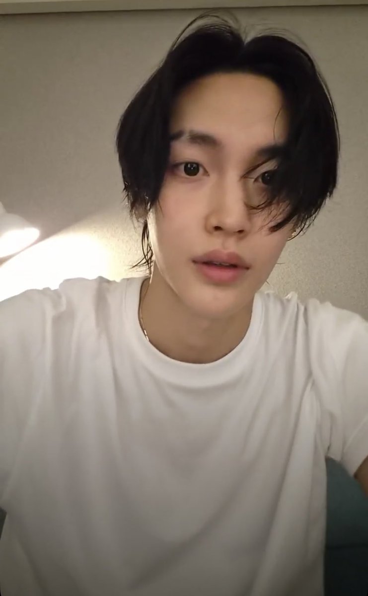 luangosakai's tweet photo. https://t.co/AcmVLTyIpx