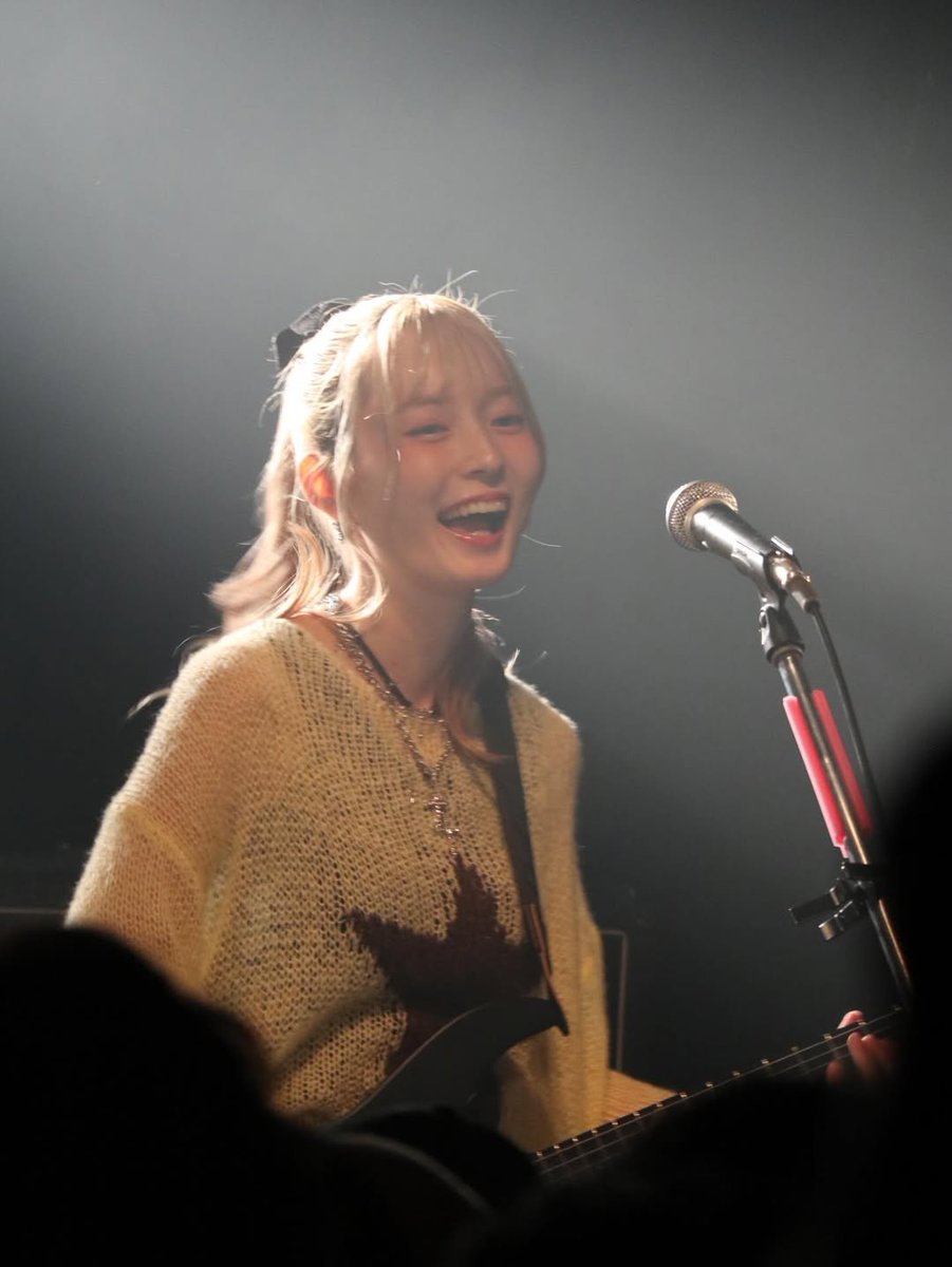 Riel_VF's tweet photo. Happy Birthday to NEKI's very own super guitarist, @natsu08_guitar ! 🎉🎸

2026年はメジャーデビューのおかげで、とても特別な一年になりました！✨
これからも忘れられない思い出、最高のライブ、そしてさらなる活躍にあふれた一年になりますように。お誕生日おめでとうございます！🥳🎉 https://t.co/uxYwtKdZfK