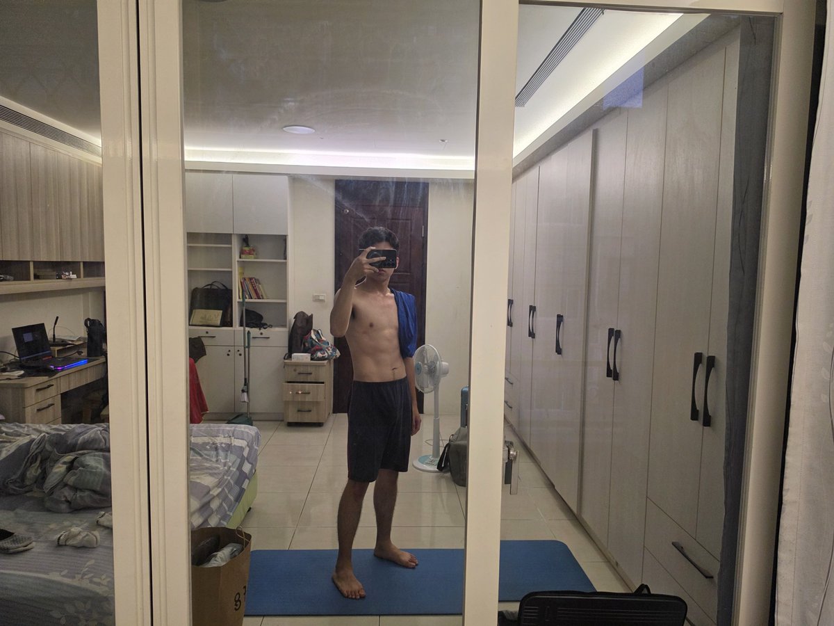 OldEe35's tweet photo. 運動~運動~誰要一起和我動~ https://t.co/frF5qvc6Uu