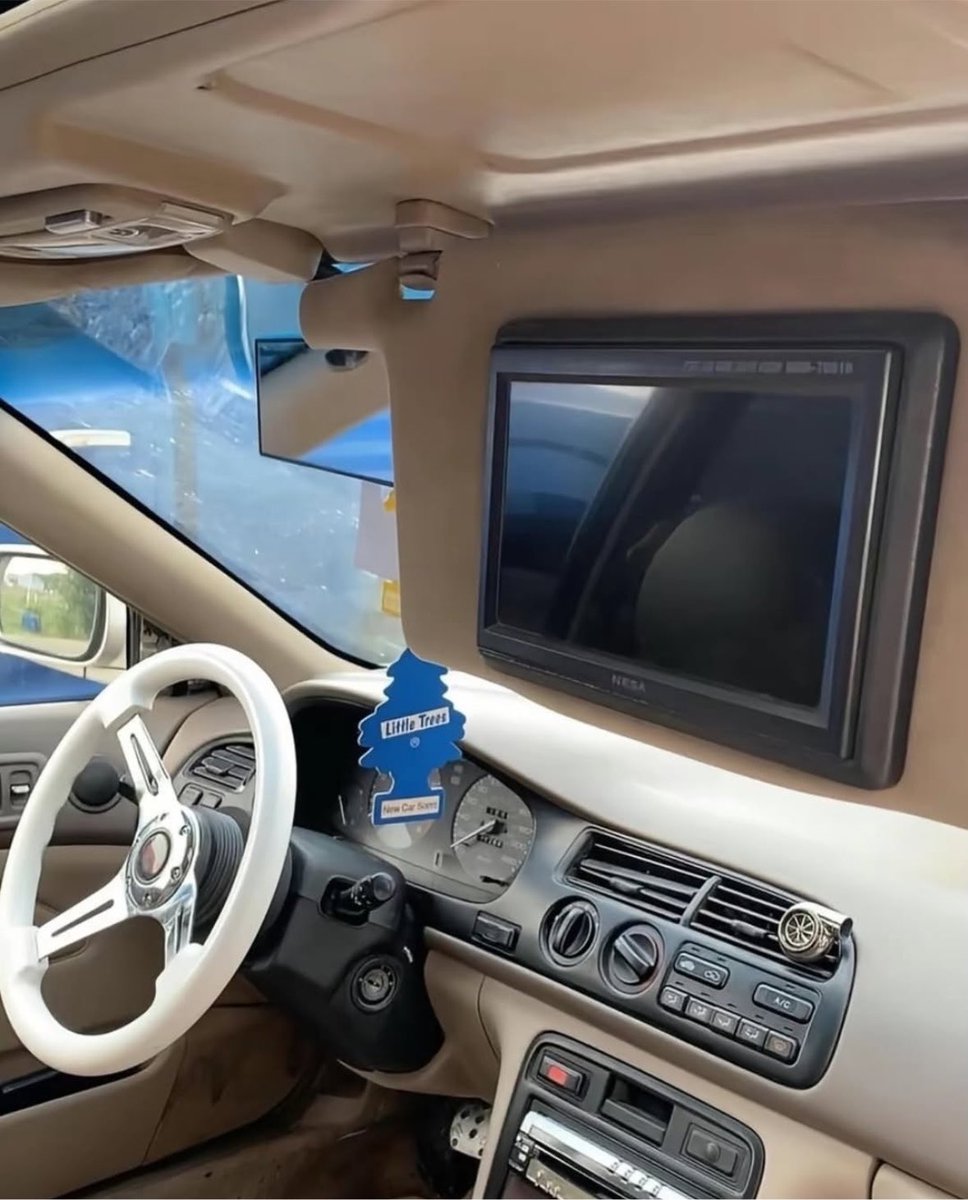Shtreetwear's tweet photo. Honda Accord with an Integrated PS2 Console https://t.co/OSWV3G5R9P