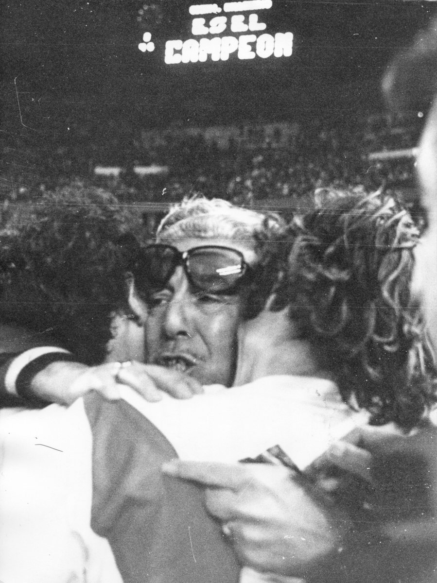 MuseoRiver's tweet photo. 🔙 Triunfo 3-1 🆚️ Tigre, tricampeonato y el último título de Ángel Labruna como DT de @RiverPlate, en el Monumental. 📆 #UnDíaComoHoy 1️⃣9️⃣8️⃣0️⃣ https://t.co/sb4zoydfLs