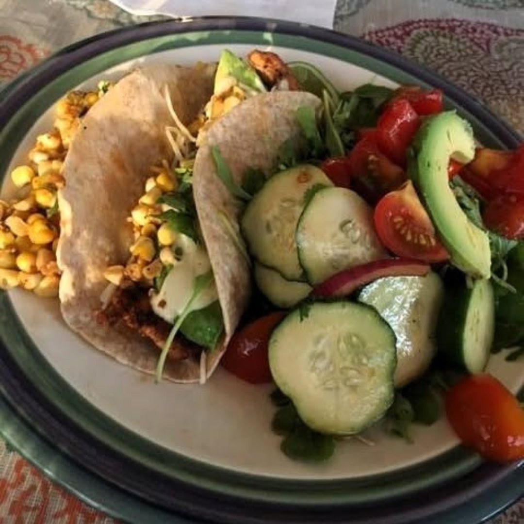 ThirsTeaCorp's tweet photo. All the summer veggies! Fresh corn and zucchini tacos - perfectly paired with a (not pictured) iced tea and lime!
#FoodPairFriday #ThirsTea #IcedTea #IcedTeaConcentrates #CaffeineFreeIcedTea #CalorieFreeIcedTea #SugarFreeIcedTea #Catering https://t.co/s65LjPAJgV