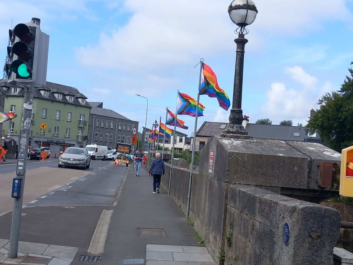 djtgoodie's tweet photo. #Dubray #Galway putting up P.E.A.D.O Flags all over Galway city 🧐😠 https://t.co/7bGH9aCYK5