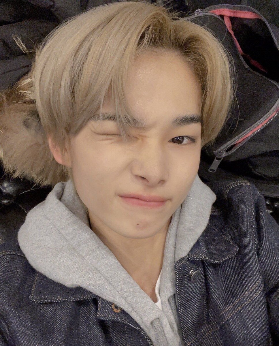 7Enhypen1009's tweet photo. ‼️NUEVOS TAGS MOTORAS‼️

—Recuerden añadirlos con texto, una foto o un gif

Y siempre darle RT/QRT para llegar a más gente

VAMOSS!! 🫶✨🍀🕯️                             𝟕𝟕𝟕

大切なリキを守ろう。
#ENGENEs_Stand_With_Ni_Ki
#BELIFT_Defend_Your_Artists https://t.co/q37Ig6nQrg