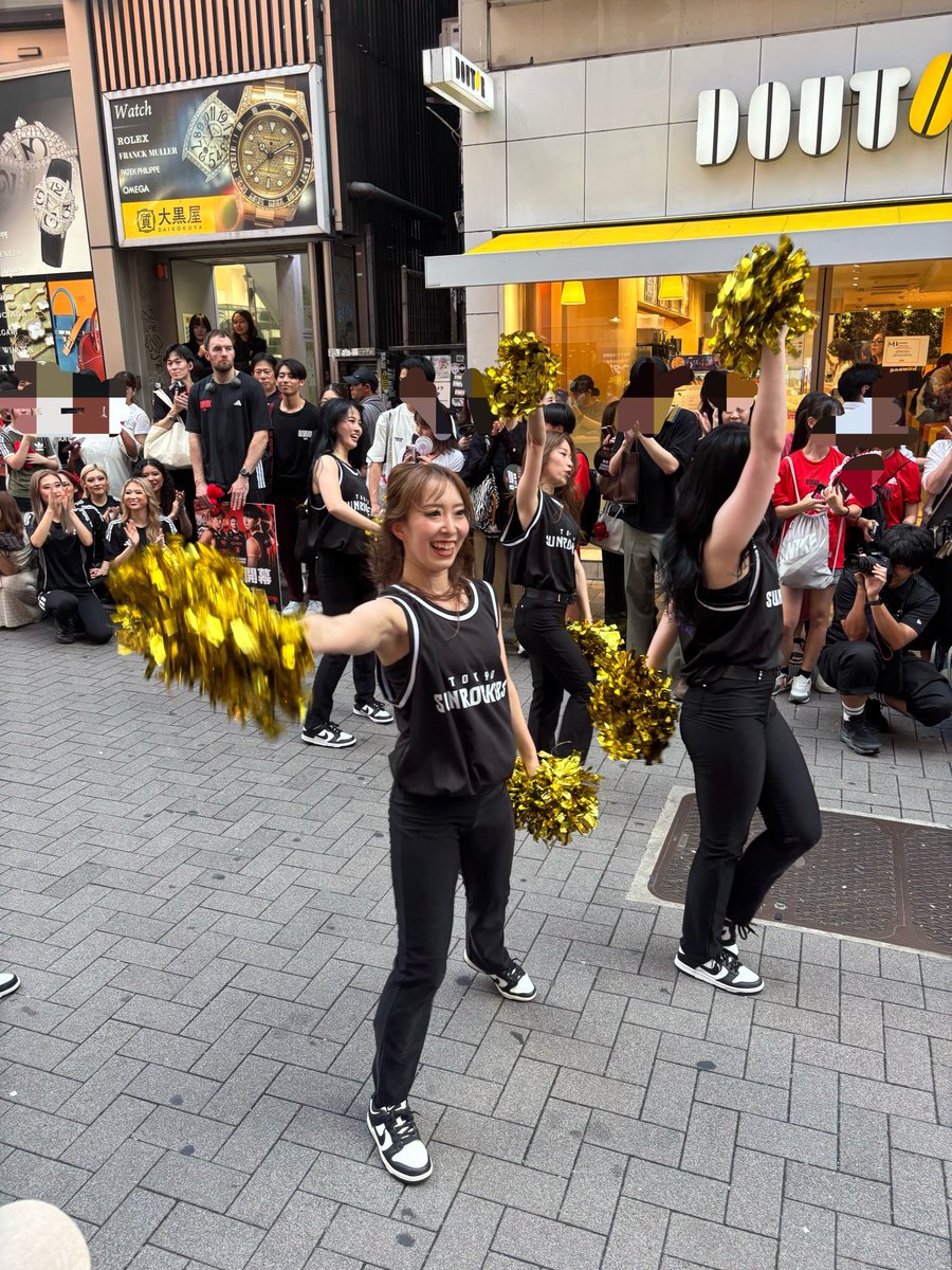 Jamie2626Jamie's tweet photo. パフォーマンス②👏🏻✨
#東京サンロッカーズ
#VIOLEX
#ANJU #YUMEKA #SAE
#YUKI #SUZUKA https://t.co/zvBpeef2iu