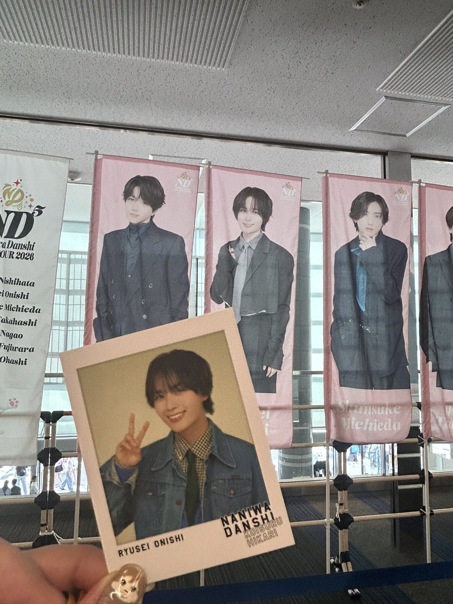 taae728's tweet photo. りゅちぇぴお誕生日おめでとうでした☺️
毎年同じ日に歳を重ねられて個人的にとっても嬉しいです🫶
今日(昨日)もキラッキラのかわかわでした🫶🫶 https://t.co/WPi26pHvdP
