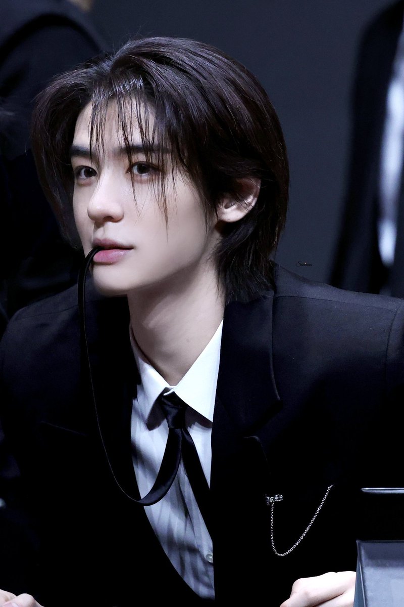 BYSHXLH's tweet photo. 다 죽자 그냥 https://t.co/SMFvKtPAWC