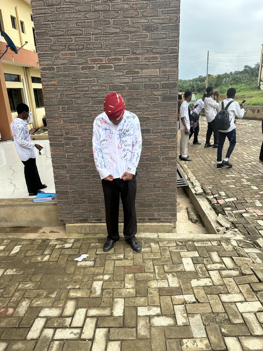meetsegun's tweet photo. https://t.co/yqh3pH06fT Economics 🎓 https://t.co/fpChemm25C