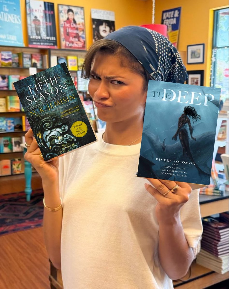 breessoka's tweet photo. graphic design is my passion, favorite books edition https://t.co/i6Gs41a9wR