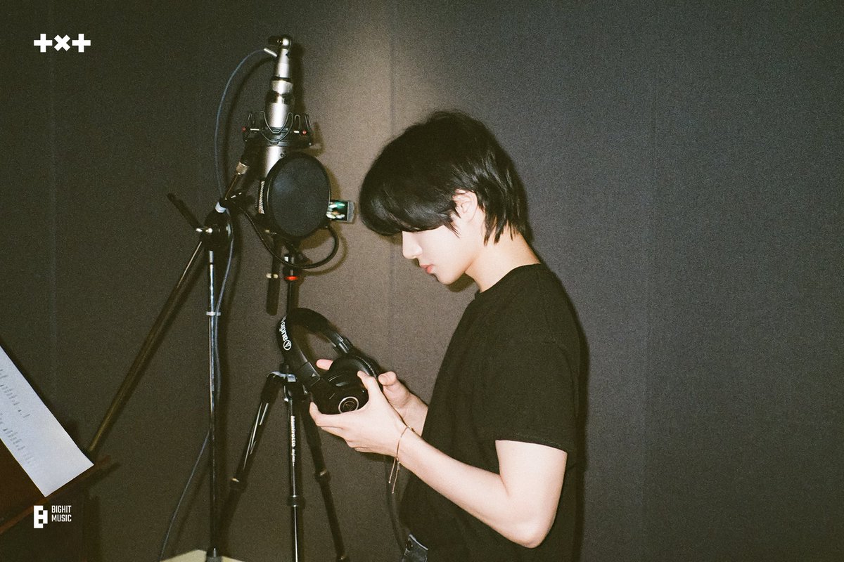CBGUnionGlobal's tweet photo. 🌼 HAPPY 500 DAYS PANIC 🌼

Join us in streaming #BEOMGYU’s Mixtape: Panic to celebrate its 500 days!

🔗 https://t.co/5OHZbAyJKU
🔗 https://t.co/DuDtQJIzBa

#BEOMGYU_Mixtape_Panic 
#BEOMGYU_Panic #Panic https://t.co/KyjjjneFkd