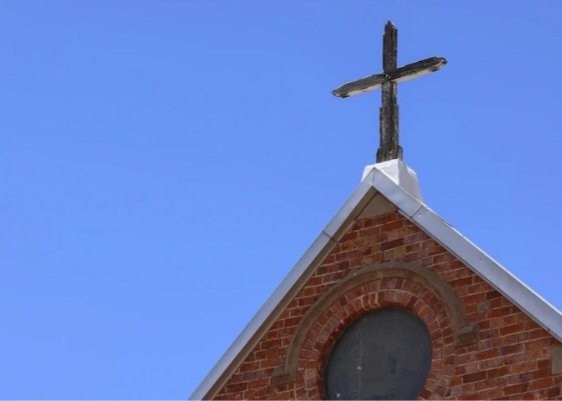 KasoziSamUG's tweet photo. From church to a mosque. The Australia's changing religious landscape says much about faith. A number of churches in Victoria are finding second life as mosques. The cost of maintaining churches outweighed the gradual decline of congregations. Whats wrong with Christianity? https://t.co/mxbkSSQwcc