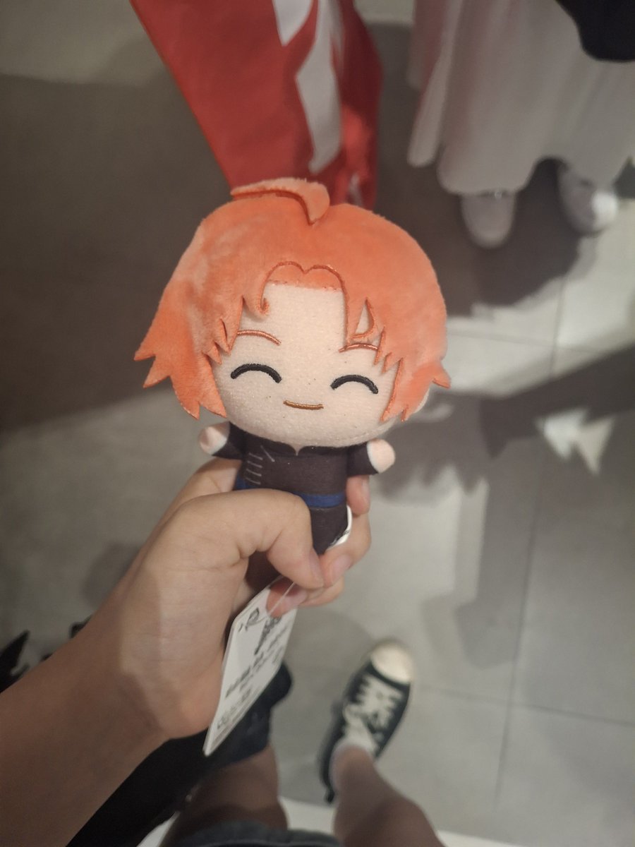 dasolbi20's tweet photo. 읭이가 카무이 선물해줬으뮤ㅠㅠ 진짜진짜 너무 고마웡ㅎㅎㅎ 미우랑 읭이랑 같이 만났는데 둘 다 너무 귀여웡♡♡찐따력 올라와서 눈 제대로 못 맞추고 계속 안절부절했음ㅠㅠ 그리고 은혼 팝업 보러 도망감ㅎㅎㅎ 미안하다 인싸가 되어서 돌아올게 https://t.co/6wei5pOy0f