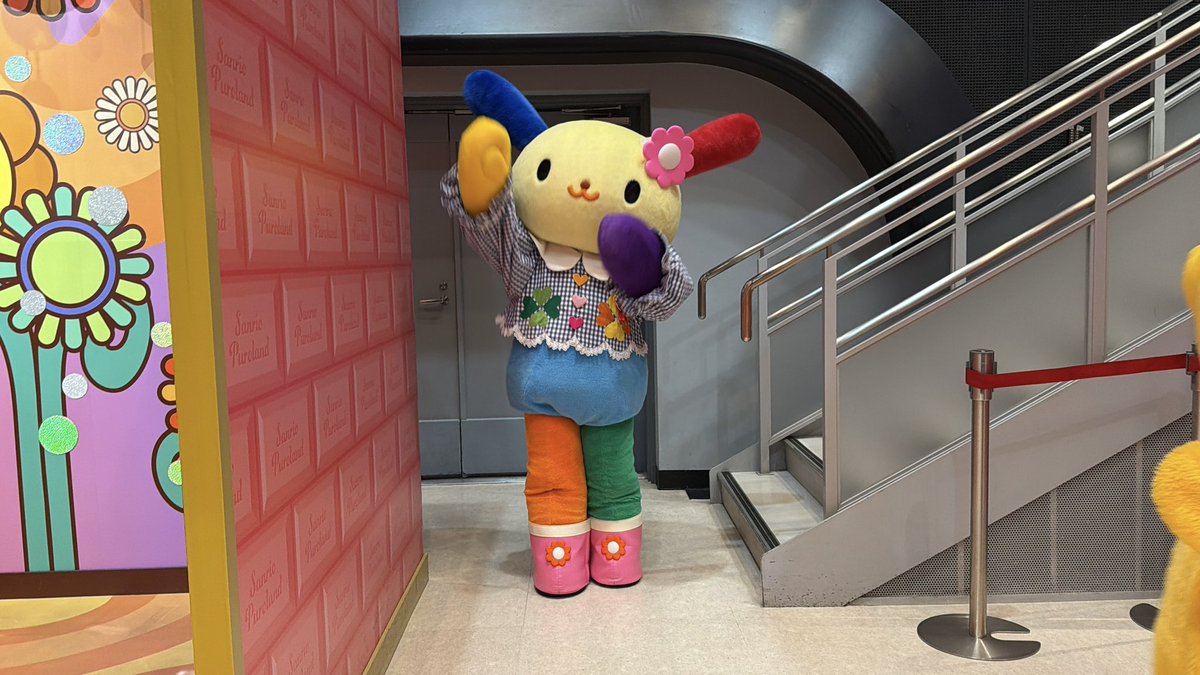 puballoonro's tweet photo. 投稿できてなかったです。
ウサハナちゃんお誕生日おめでとう🎈🎂🎁🎉🎊
カラフルでかわいいウサハナちゃん。
チアリステイルズの活躍を期待してるね。 https://t.co/IlIpPbMVZr