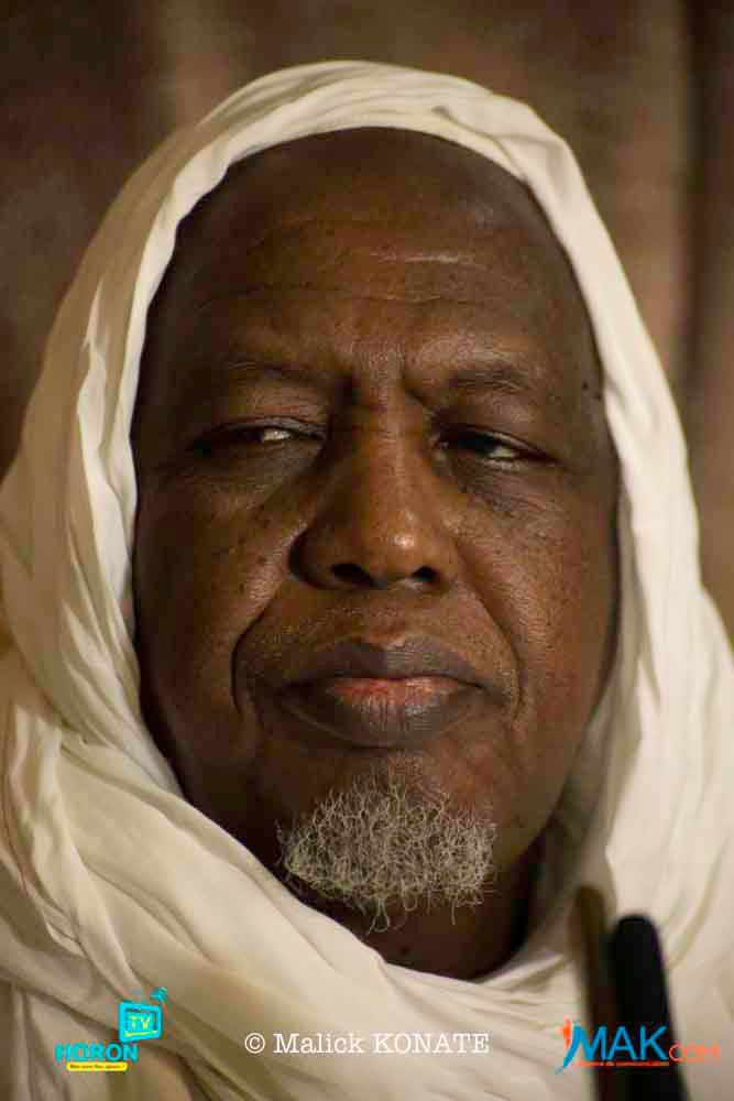 konate90's tweet photo. Ils l'ont traité de tous les noms d'oiseaux lorsqu'il a accepté une invitation du président algérien, allant jusqu'à affirmer que ce pays soutient les terroristes. Aujourd'hui, ce sont ces mêmes voix qui chantent les louanges de ce pays et de son président. Par cohérence, ils devraient également se manifester pour présenter des excuses sincères à Cheikh Docteur Imam Mahmoud Dicko. Cela, bien sûr, s'ils sont réellement sincères et honnêtes.
#Bèki_Takè #Mali