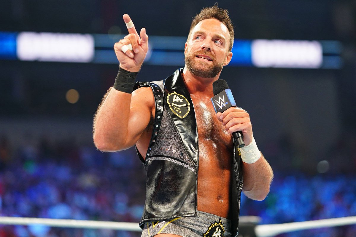 justtheone_1's tweet photo. Can LA Knight cut a Pipe Bomb Promo? https://t.co/wjiitn41MZ