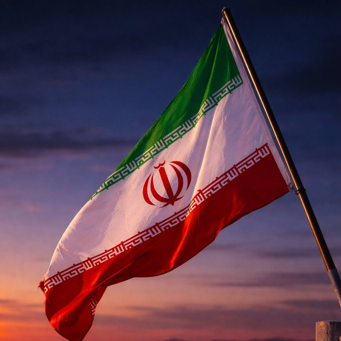 TurkiyeGlobe's tweet photo. The naval blockade imposed by the US Navy has halted crude oil exports from Iran. https://t.co/qsh12GEJN1