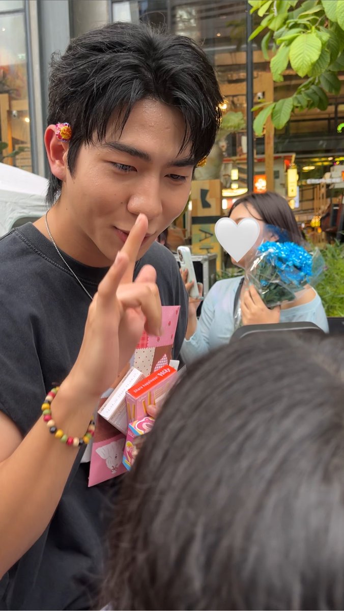 chouxcremec's tweet photo. ทำไมครั้งนี้ดาราถึงสู้กลับแรงจัง ไม่ได้เตรียมพ้อมมาเจอสิ่งนี้ 😭

( @APIKIT_ICE #apikiticeza67 ) https://t.co/1jalfAMI0P