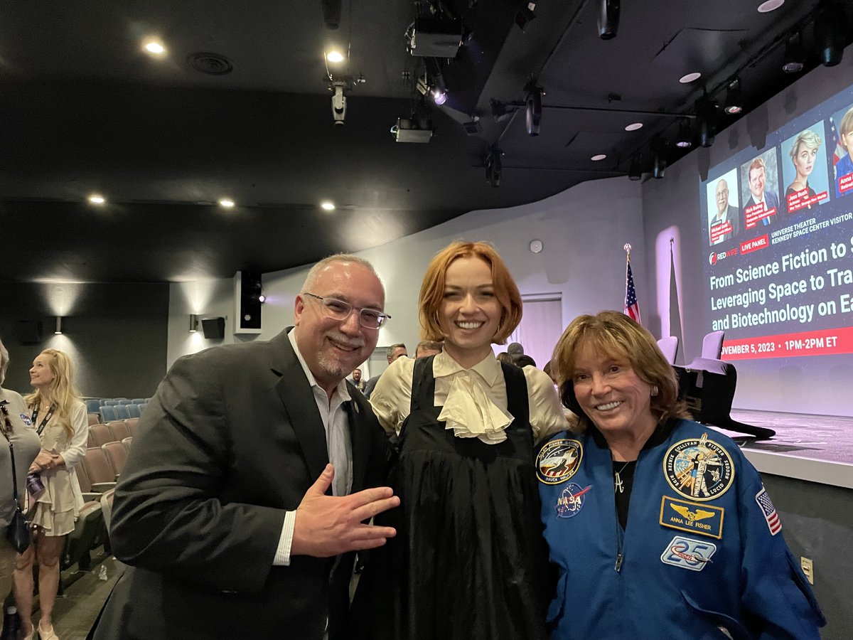 NASAWatch's tweet photo. Hey @redwire for Mike Gold: I think you should blend a little @StarTrek with #StarFall. Perhaps you could get your friend @jesssbush Jess Bush (Nurse Chapel) to highlight this #SpaceMD biotech mission and maybe get people to send their names onboard the flight. Just a thought #LLAP🖖🏽 (yes that is Kristin Fisher's mom Anna Fisher M.D. on the right. @KristinFisher)