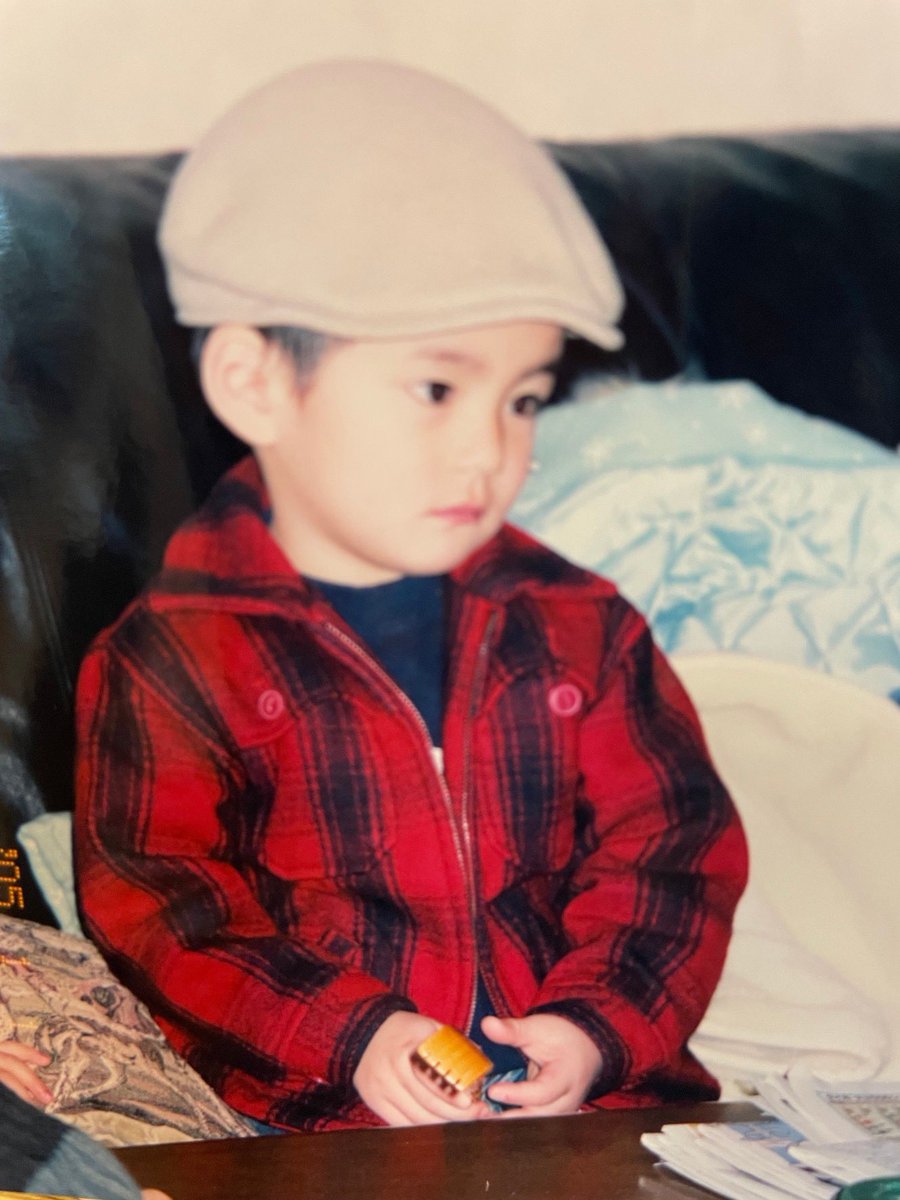 licf__8's tweet photo. treasure6周年祝うの忘れてた(はい末期
おめでとうtreasureと出会って5年と半年かなこれやばいおめでとうトゥメもみんなであってくれてありがとう(∩´∀`∩)💕 https://t.co/ez2ctNieuw