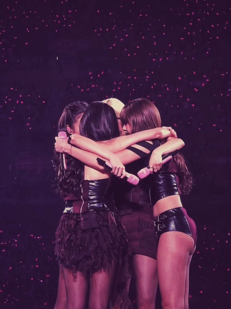 bebo58791's tweet photo. Can’t believe it’s been a decade! First group I listened too back in 2016!! 

DECADE WITH BLACKPINK
#BLACKPINK10thAnniversary #BLACKPINK_FOURever
#10YearsWithBLACKPINK 
#10주년_��랙핑크_포에버 https://t.co/amZX6tSvn3