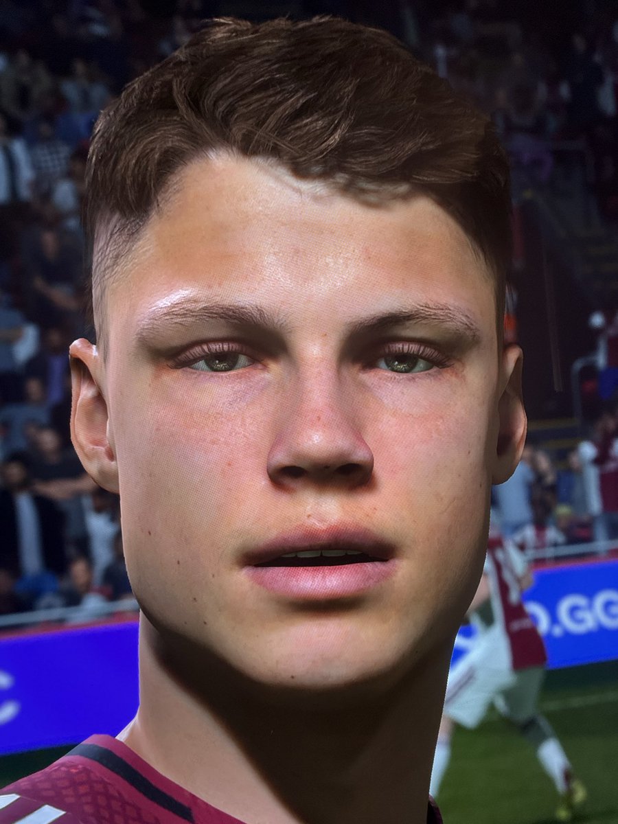 PSwbf's tweet photo. Ajax faces Mokio, Klaasen &amp; Steur #FC27 https://t.co/ZXIb1NZUl6
