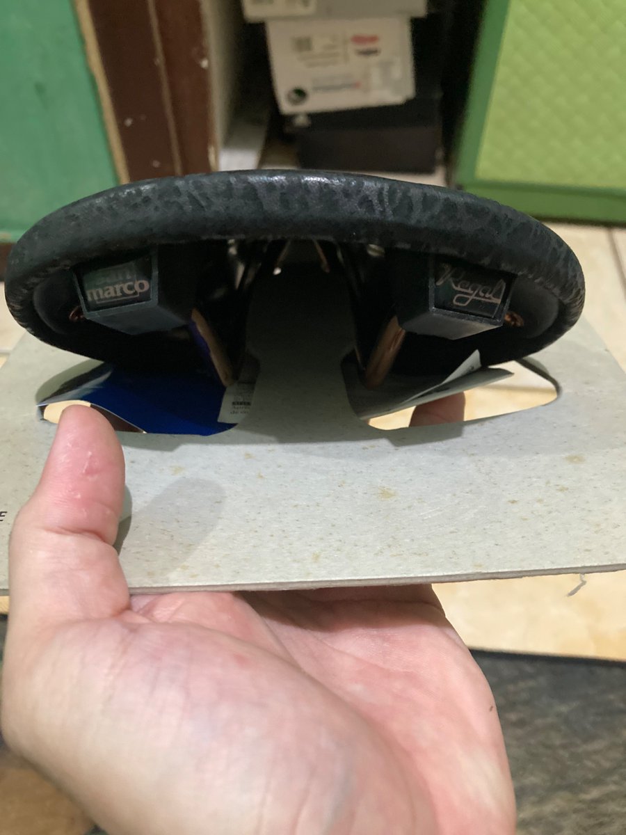 raafi262626's tweet photo. Wts saddle Selle San Marco Regal “ Le Rino” 
Brand New
1.7 aja
#fnfjb https://t.co/O2oxQwSz00