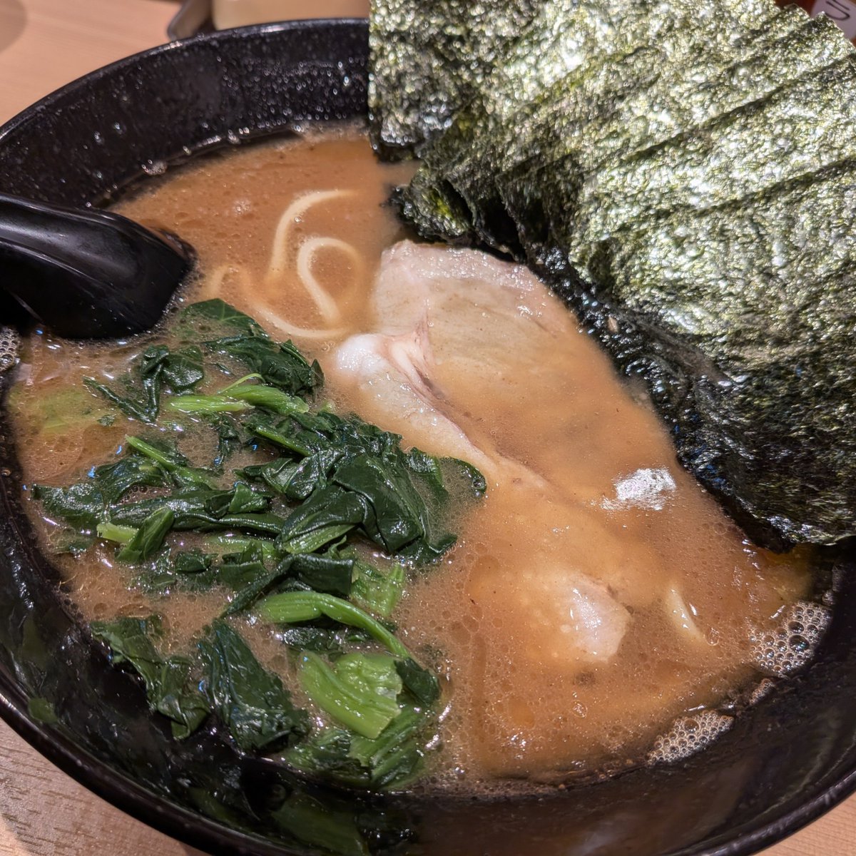 pocotan_MB's tweet photo. ラーメンのり at ます家

草加のます家！
のりとラーメンでご飯が進む！  #毎日がラーメン https://t.co/zqYWkGbpPj