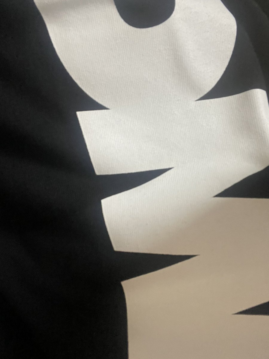 skyremt211's tweet photo. DMMさんからTシャツ貰ったので就業型インターン応募しまっせ https://t.co/AChRxEeCC3