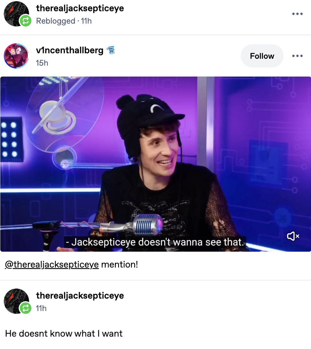 vmpirednp's tweet photo. this genre of youtubers being roped into dan and phil's bullshit https://t.co/sq32AjMjpf