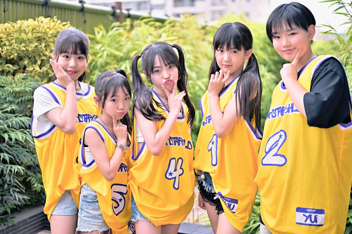 jcr0sspoint's tweet photo. THANK YOU PEOPLE☆STREET-出張編-       
２部グループステージ      
📍オセアン広場（戸塚ガーデンプラザ3F）       
📅2026年8月2日（日）      
📷物販撮影
#RADSUPERIORS 
#ラドスペ 
#ハーモナイズカンパニー https://t.co/QtNfkiyxwo