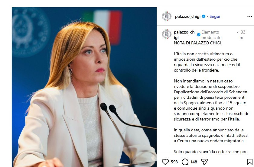 serebellardinel's tweet photo. Dopo ultimatum #Sanzhez di riaprire confini entro 48 ore,#Meloni risponde che non accetta ultimatum "DA NESSUNO"!Crisi diplomatica evitabile,nata per pura propaganda elettorale,che purtroppo prò ci isola in #Europa!Per fortuna sono 593 gli imbecilli che le hanno messo, MI PIACE! https://t.co/F6s4gPe0cS