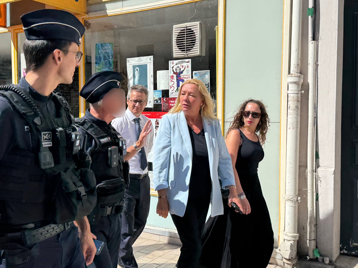 Image de Préfet du Val-de-Marne - #Sécurité | Départs en vacances : pensez à l’opération tranquillité vacances !

À Vincennes, la préf
