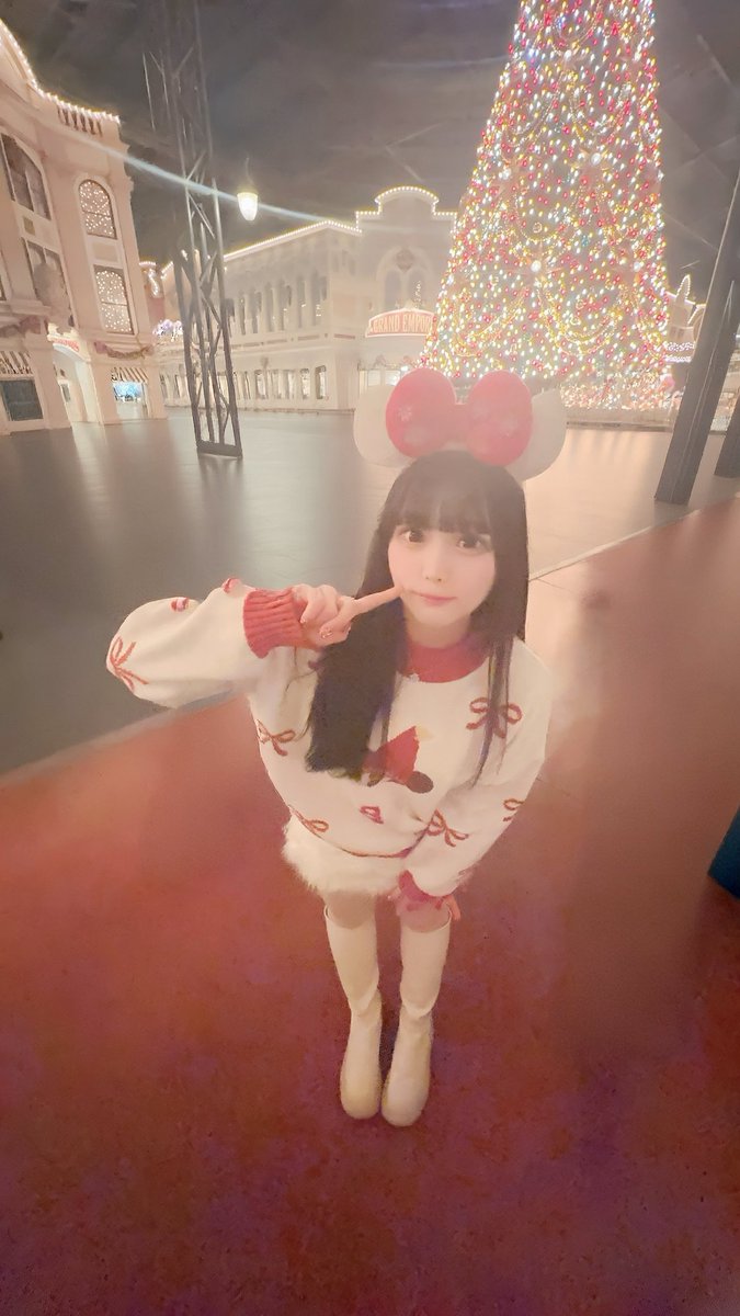 KL_PP_13's tweet photo. 8/7は #花柚の日 🌷
のんびり屋さんなので遅刻❕ごめんね🥲

実在する女の子を推すのは今世はやめようって思ってた私に、だいすきの気持ちになることをもう1回教えてくれた女の子( ᐪ꒳ᐪ )🩵
出会えてよかった、いきていく理由、ず〜っとだいすき🩵🩵
今度ふた周りデカくなった私を見せにいくね〜🤍 https://t.co/N4XZUkZBRI
