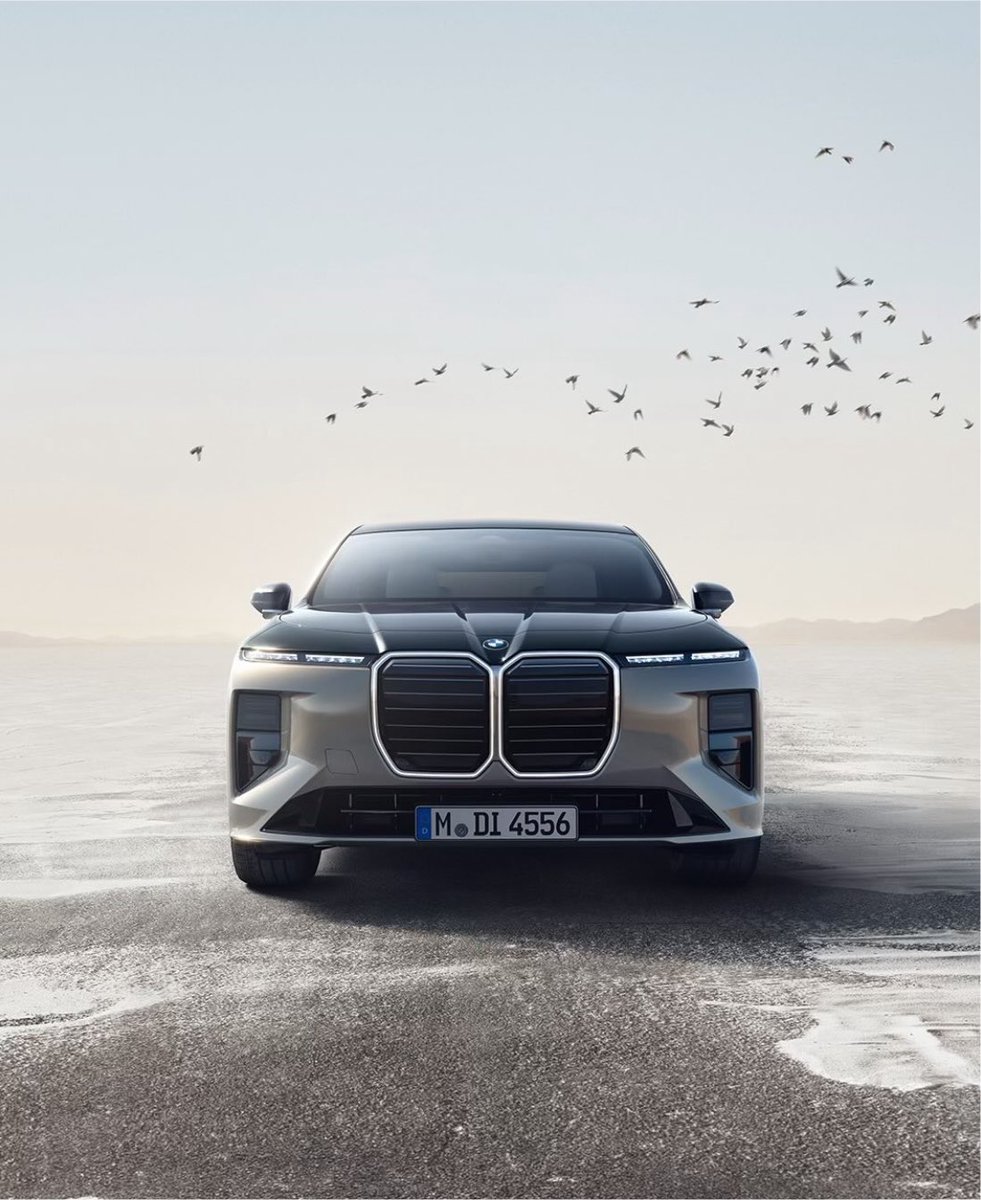 Dicefacce's tweet photo. Manifestation  2027 bmw 7 series https://t.co/2BcBEV4y3y
