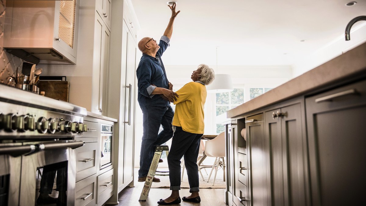 ChooseChip's tweet photo. Retired Homeowners Need To Start Spending Their Nest Egg—and The Best Investment Is Your House  https://t.co/sYn4x47fRt https://t.co/HPURwEYF5e