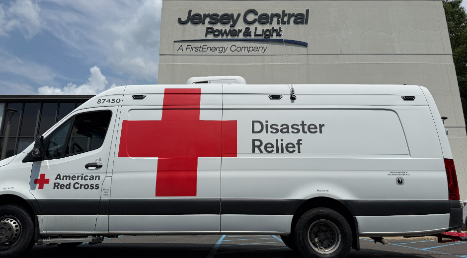 JCP_L's tweet photo. After four days of devastating storms and a massive restoration effort, the @firstenergycorp Foundation is donating $100,000 to the American Red Cross of New Jersey to support recovery, response coordination and preparedness programs for communities affected by severe weather. https://t.co/qFAN4rE39T