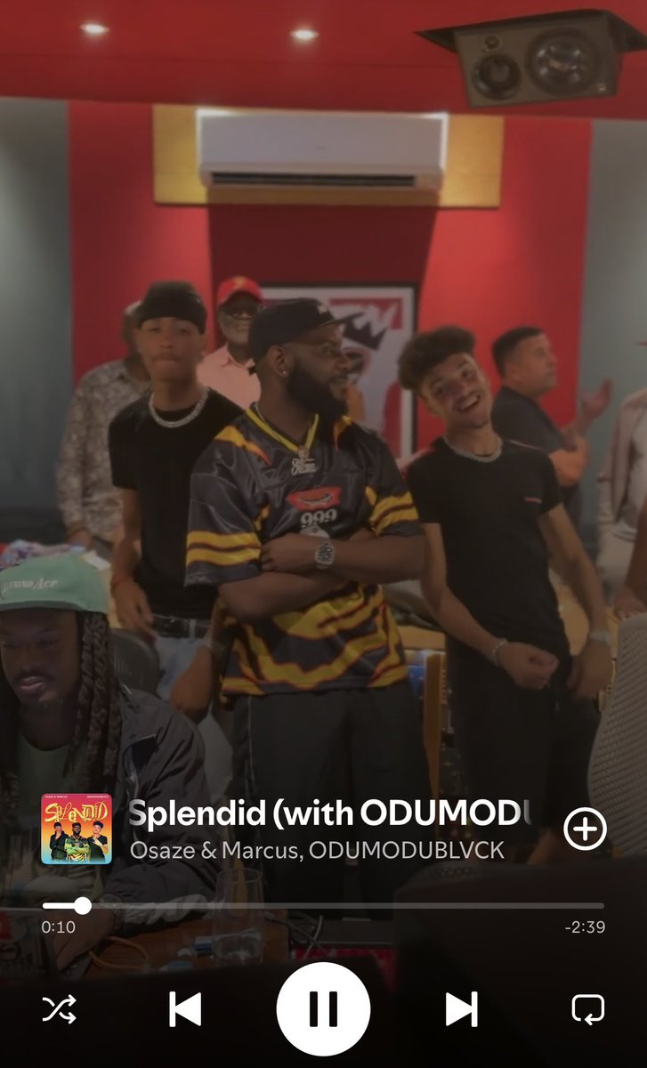 Odumodublvck_'s tweet photo. OUT NOW!!! 🔥❤️ https://t.co/HNgKCQj8bD